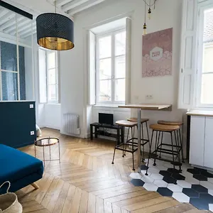 Doyenné Vieux Lione