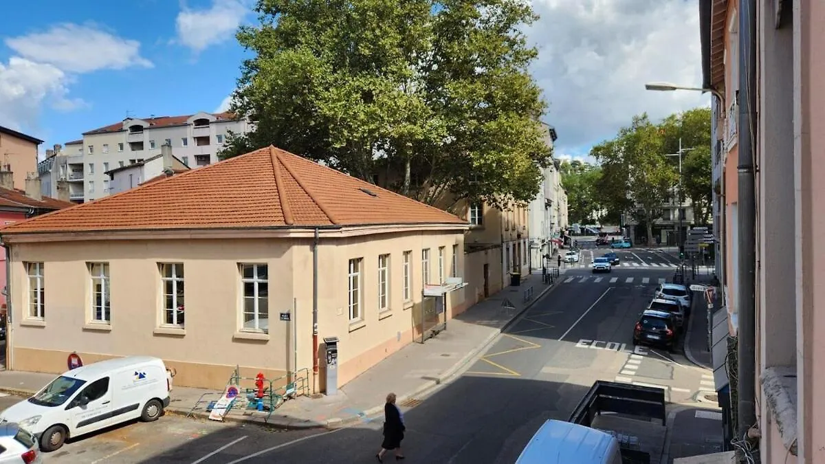 Appartement Duplex Cosy-Wifi-Parking-Netflix-Lyon 9 France